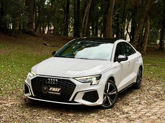 AUDI A3 2.0 40 TFSI MHEV SEDAN PERFORMANCE BLACK S-TRONIC AUDI A3 2.0 40 TFSI MHEV SEDAN PERFORMANCE BLACK S-TRONIC